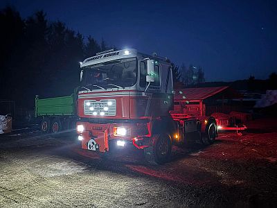 Dovoz štěrku, písku, zeminy a dalšího materiálu